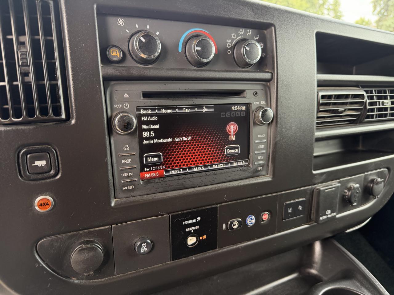 GMC Savana G2500 Extended Cargo 2019