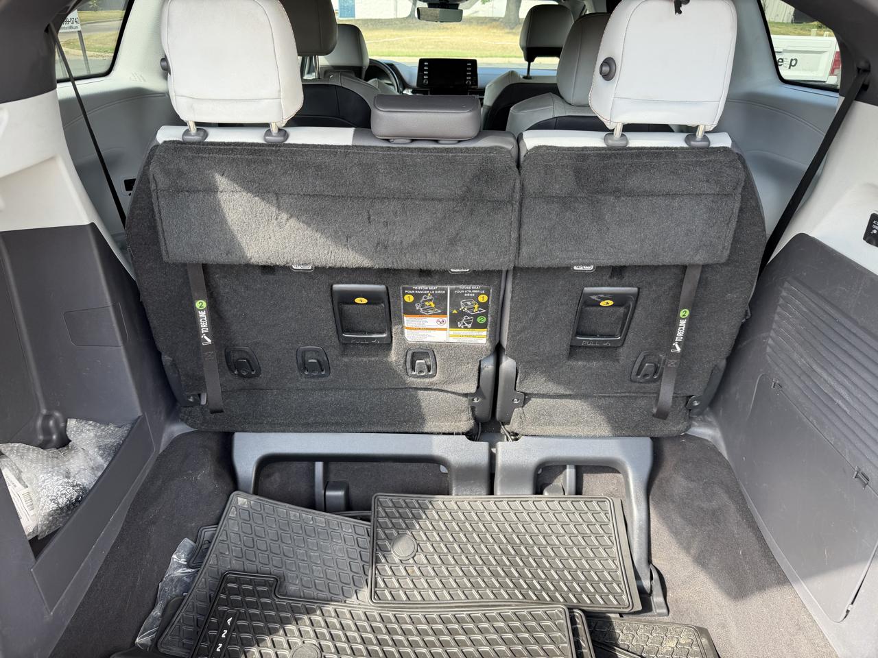 Toyota Sienna Unknown 2021