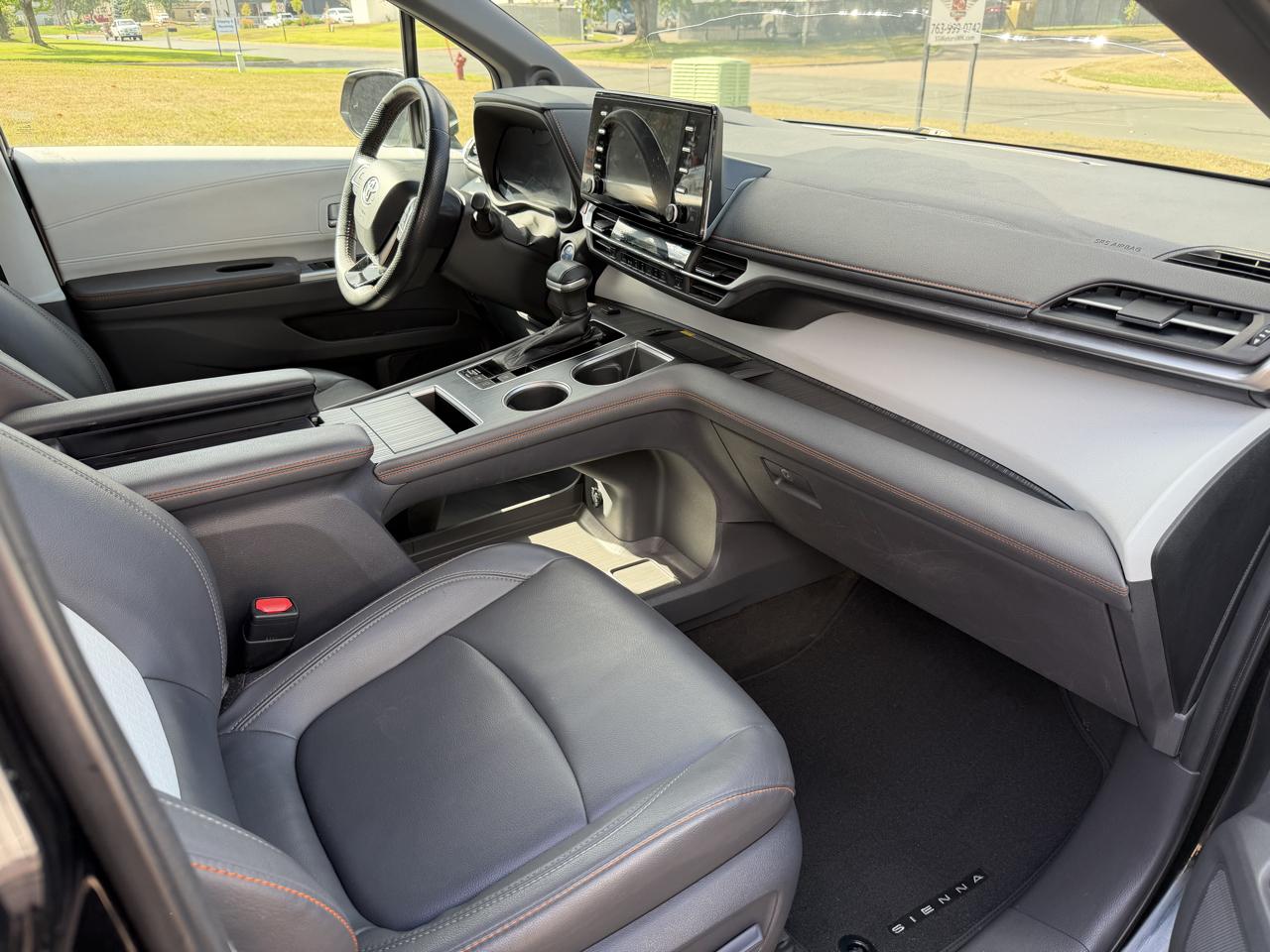 Toyota Sienna Unknown 2021