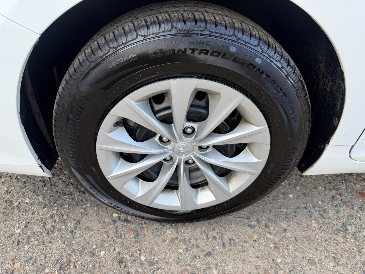Toyota Camry LE 2015