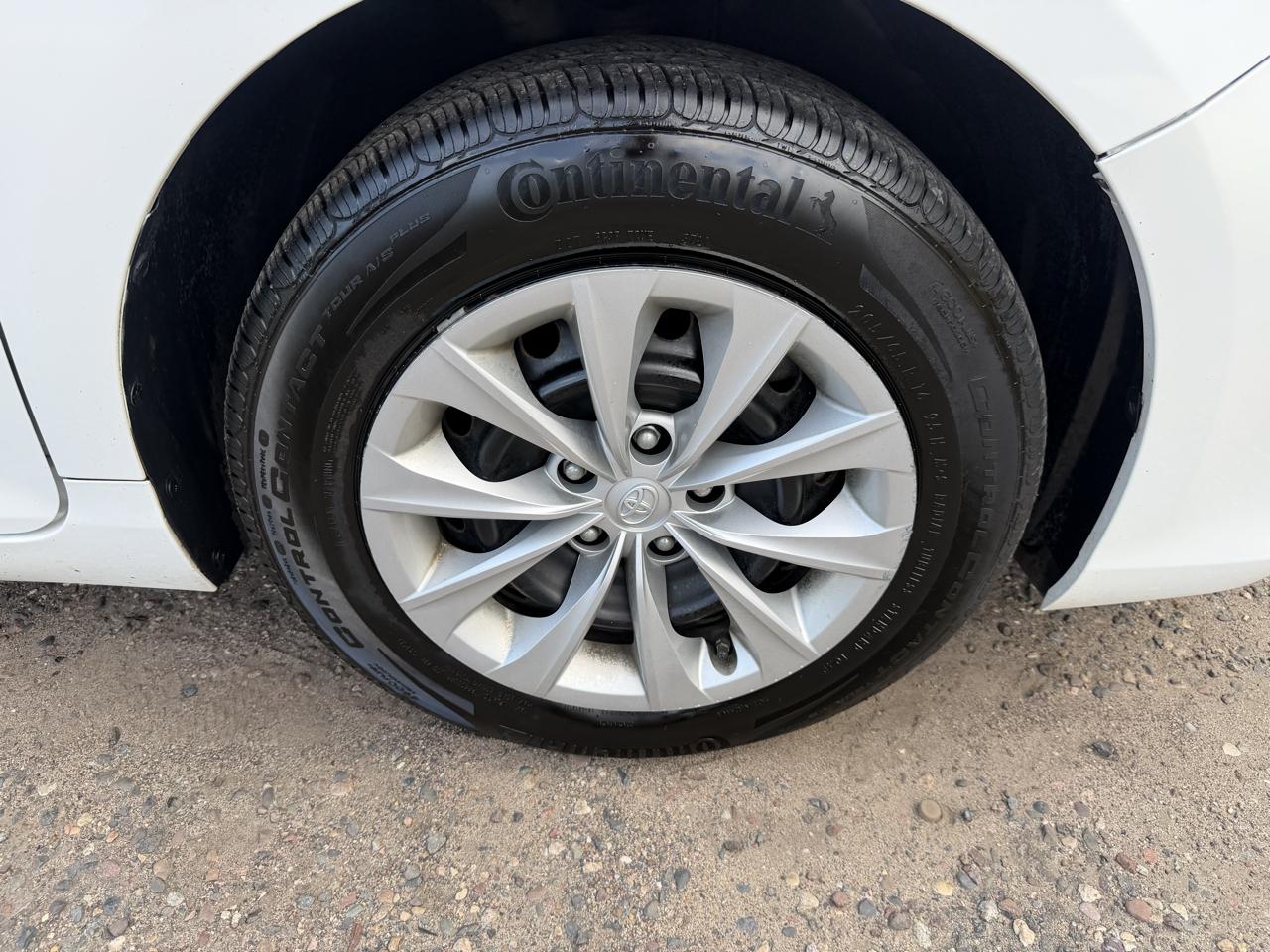 Toyota Camry LE 2015