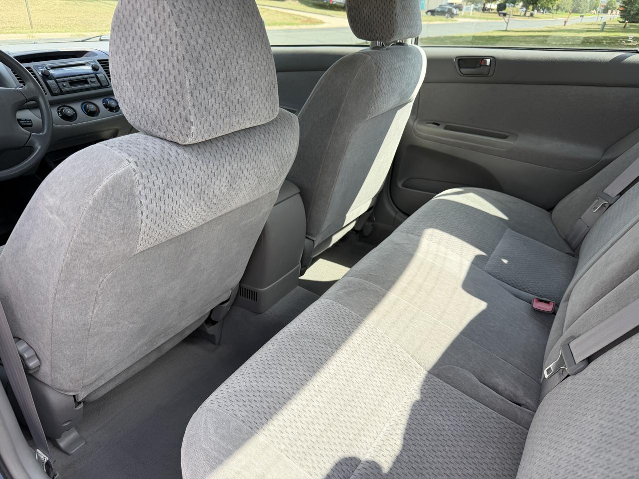 Toyota Camry LE 2002
