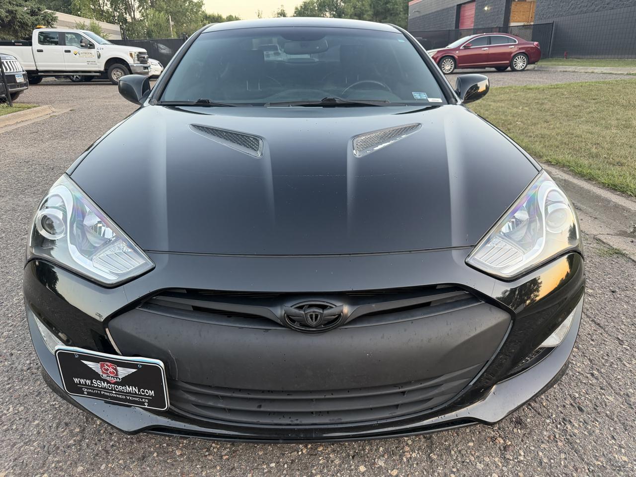 Hyundai Genesis Coupe 2.0T 8AT 2014