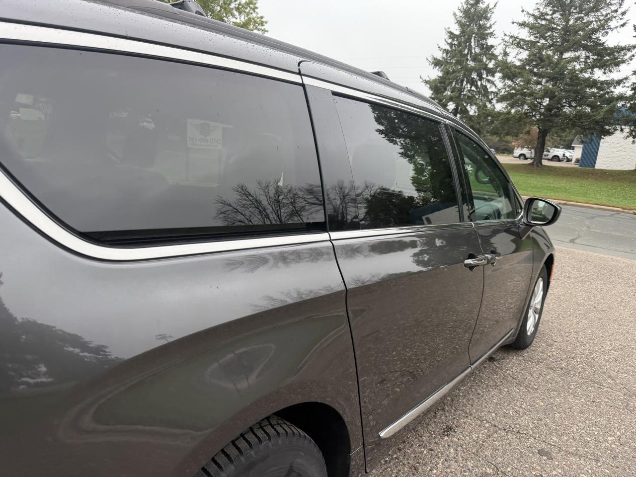 Chrysler Pacifica Touring-L 2017