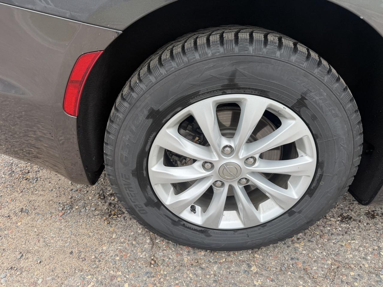 Chrysler Pacifica Touring-L 2017