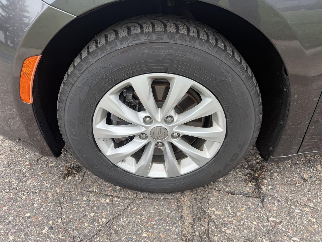 Chrysler Pacifica Touring-L 2017