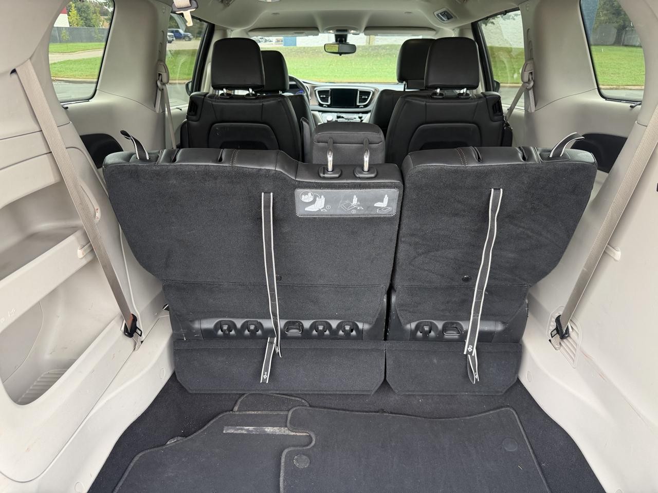 Chrysler Pacifica Touring-L 2017