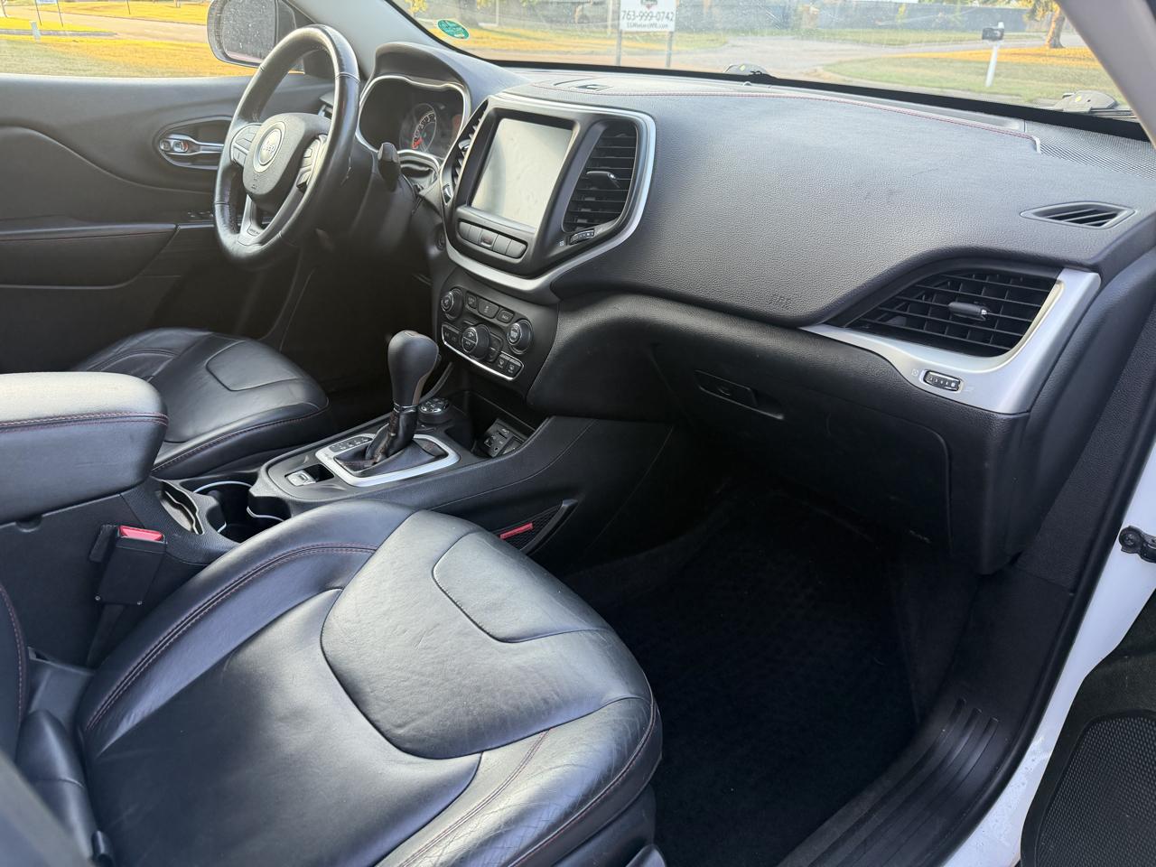 Jeep Cherokee Trailhawk 4WD 2014