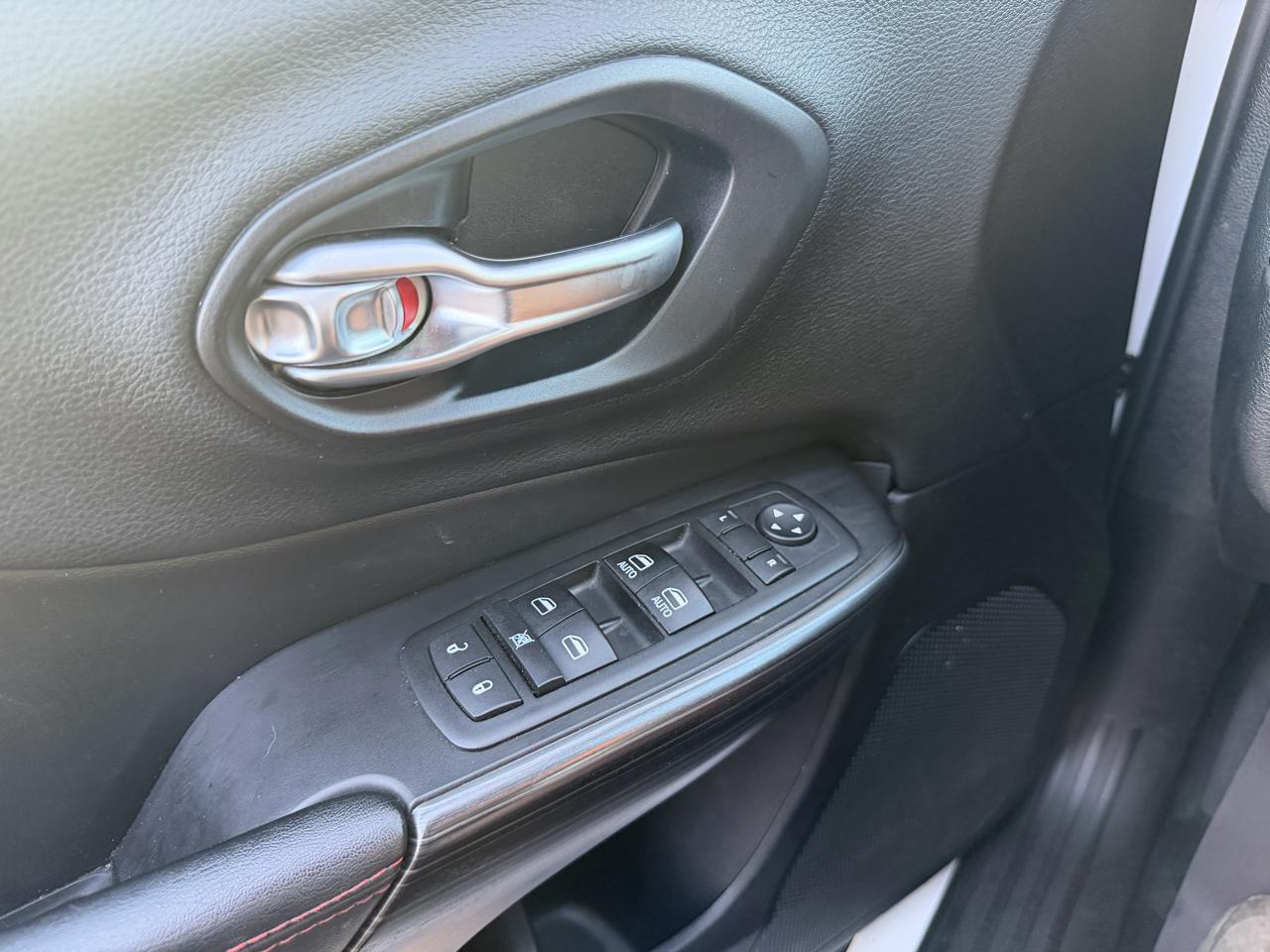 Jeep Cherokee Trailhawk 4WD 2014