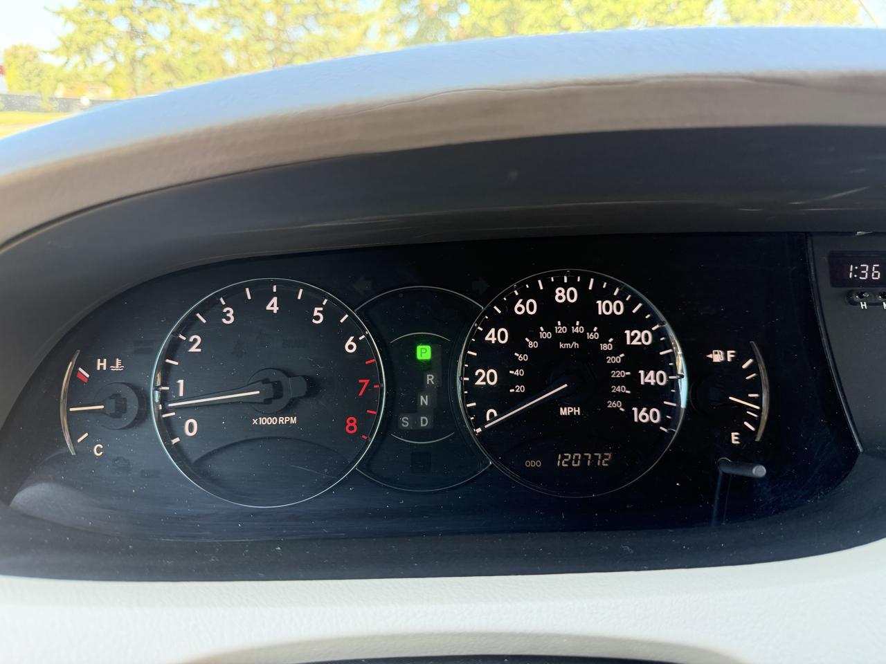 Toyota Avalon XL 2005