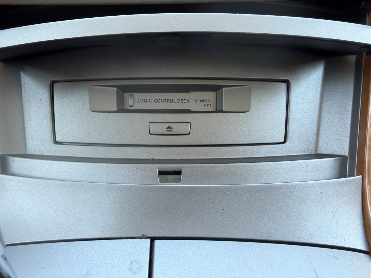 Toyota Avalon XL 2005