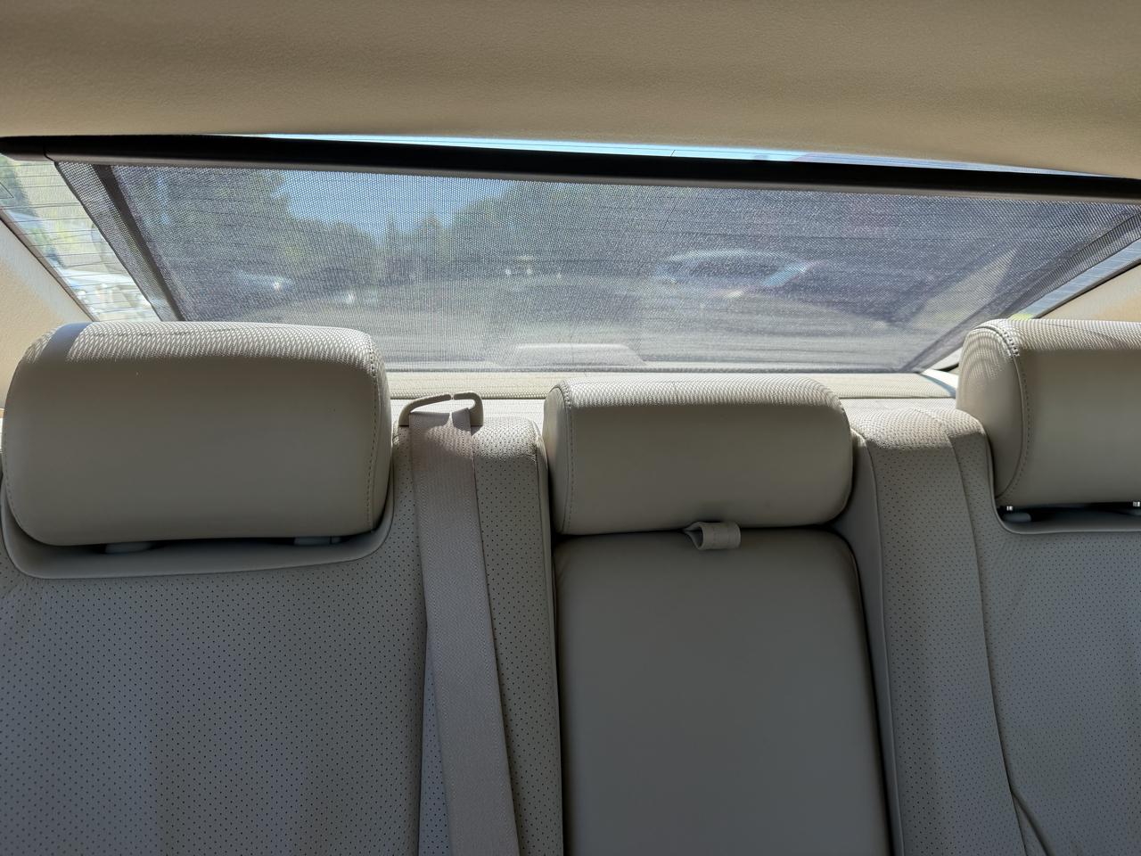 Toyota Avalon XL 2005