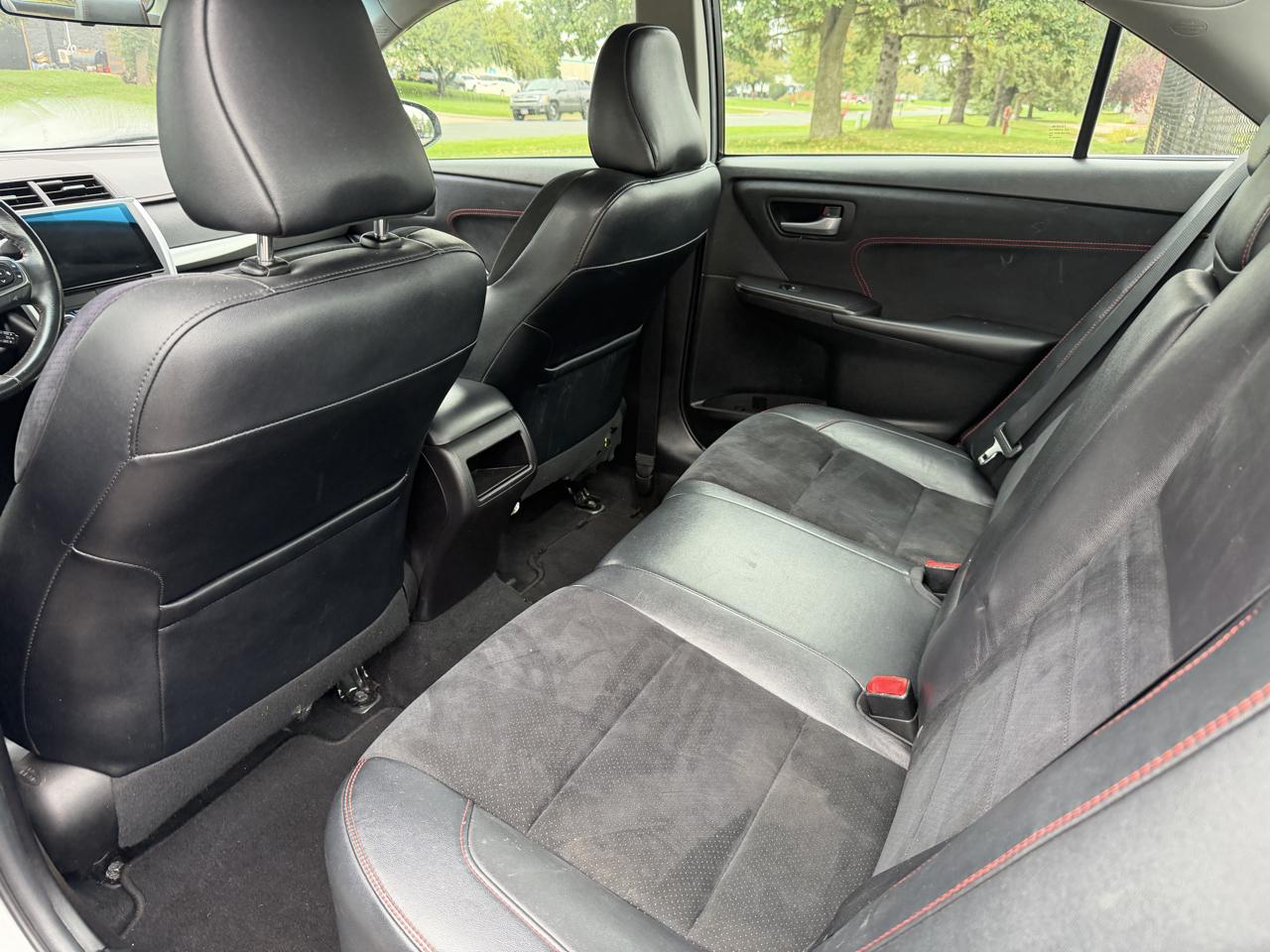 Toyota Camry LE 2017