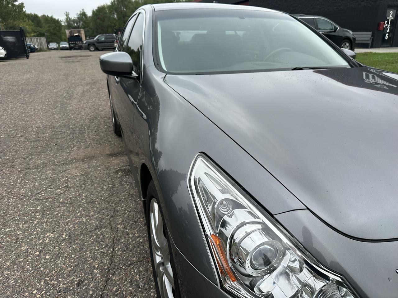 Infiniti G Sedan G37x AWD 2011