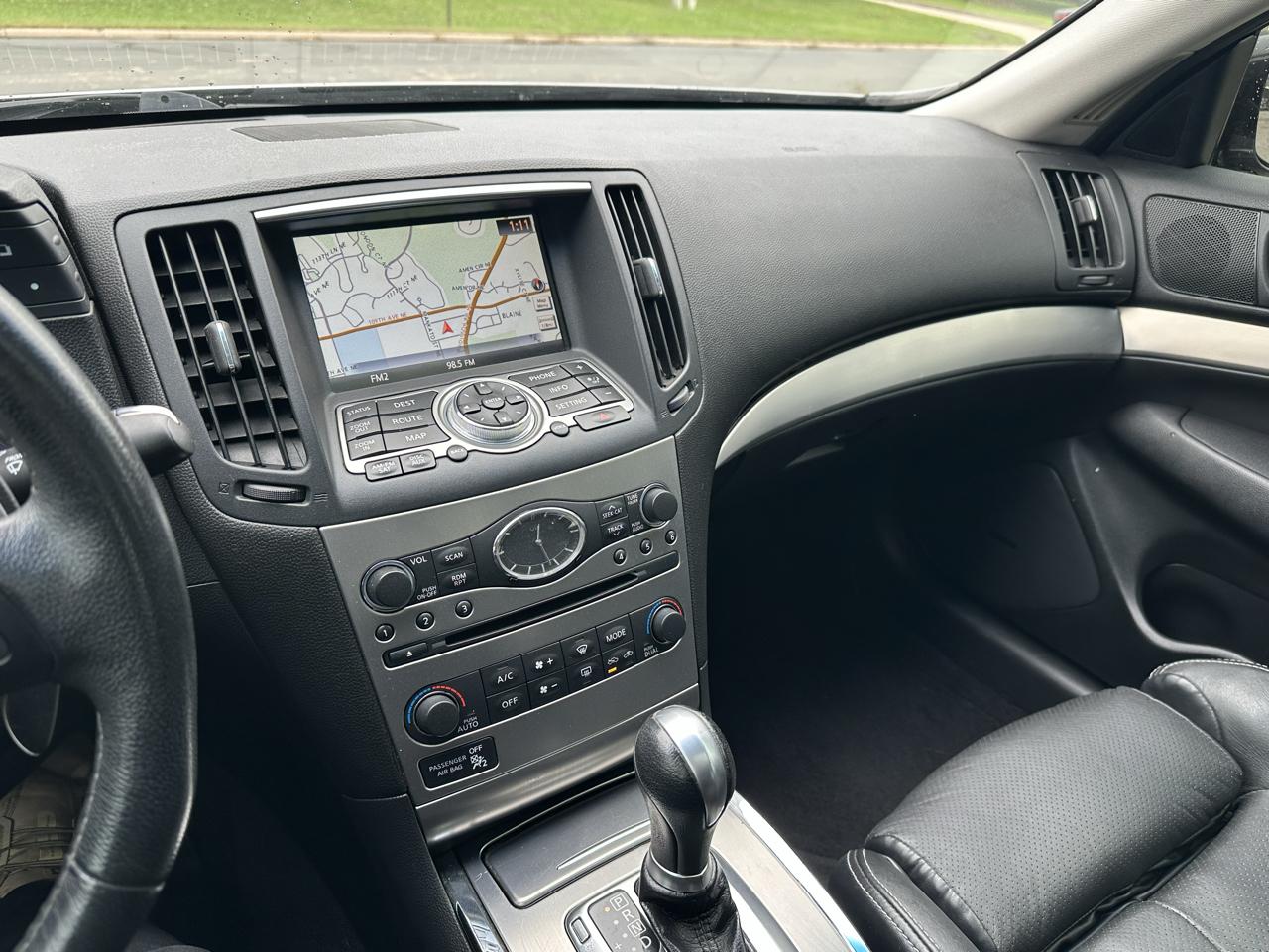 Infiniti G Sedan G37x AWD 2011