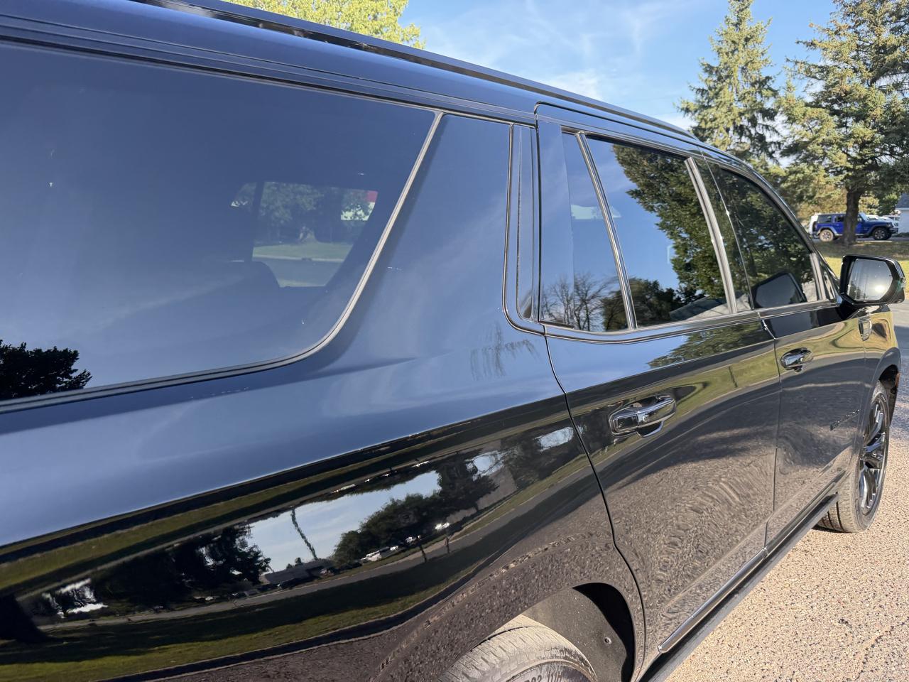 GMC Yukon Denali 4WD 2021