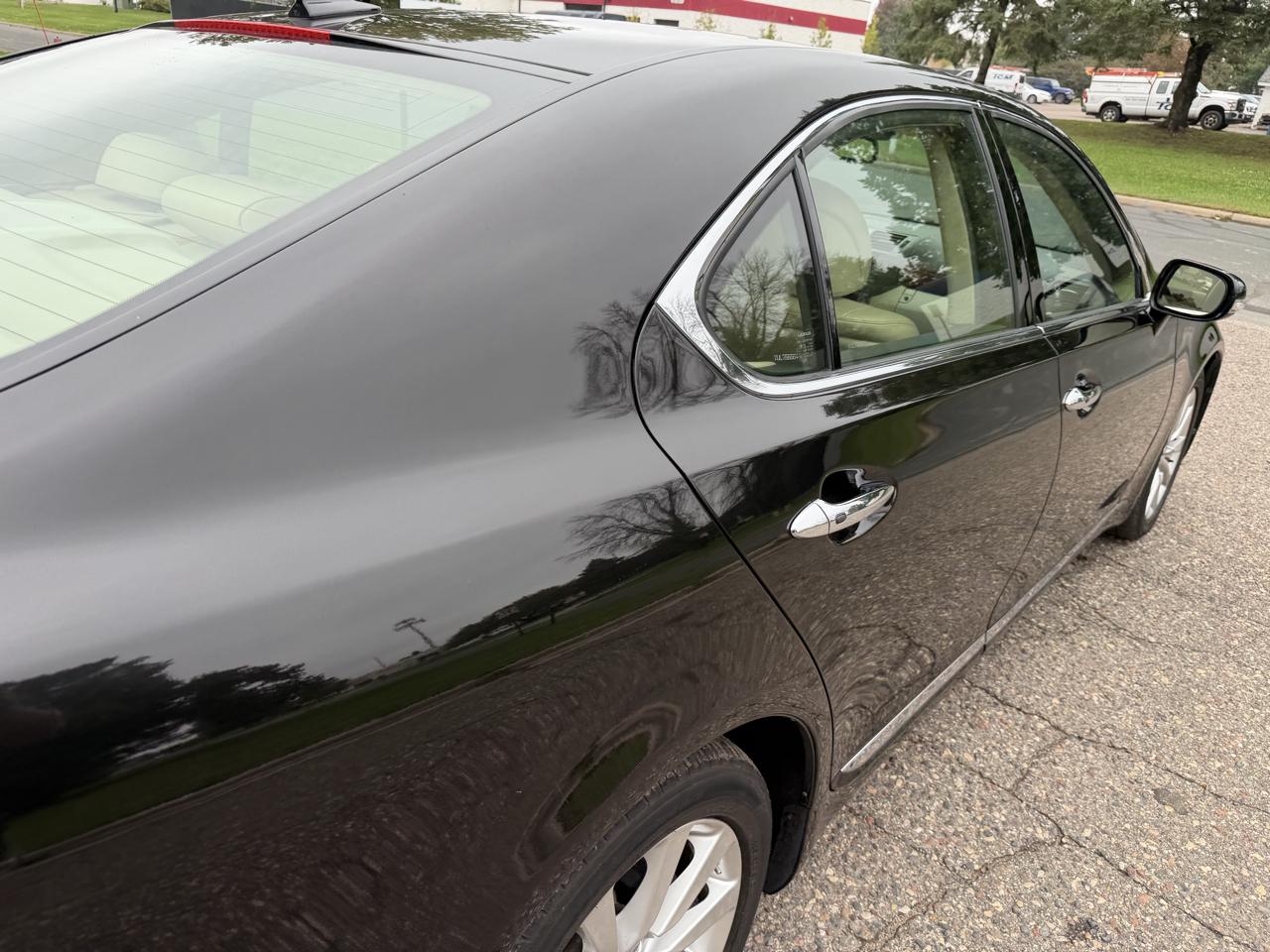 Lexus LS 460 Luxury Sedan AWD 2012