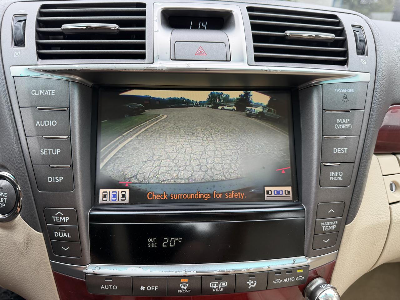 Lexus LS 460 Luxury Sedan AWD 2012