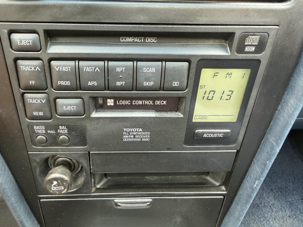 Toyota Cressida Base 1989
