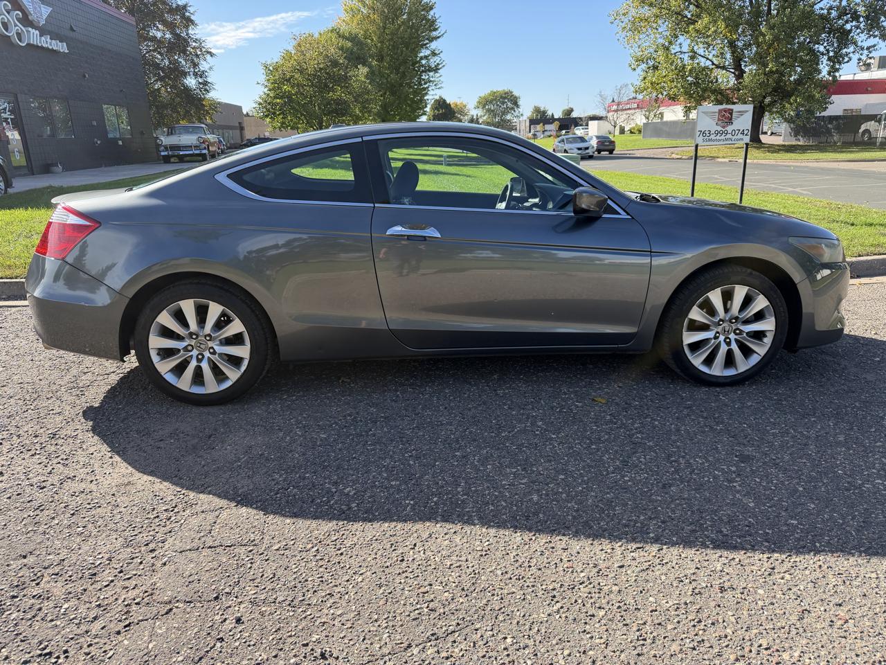 Honda Accord EX-L V-6 Coupe AT 2010