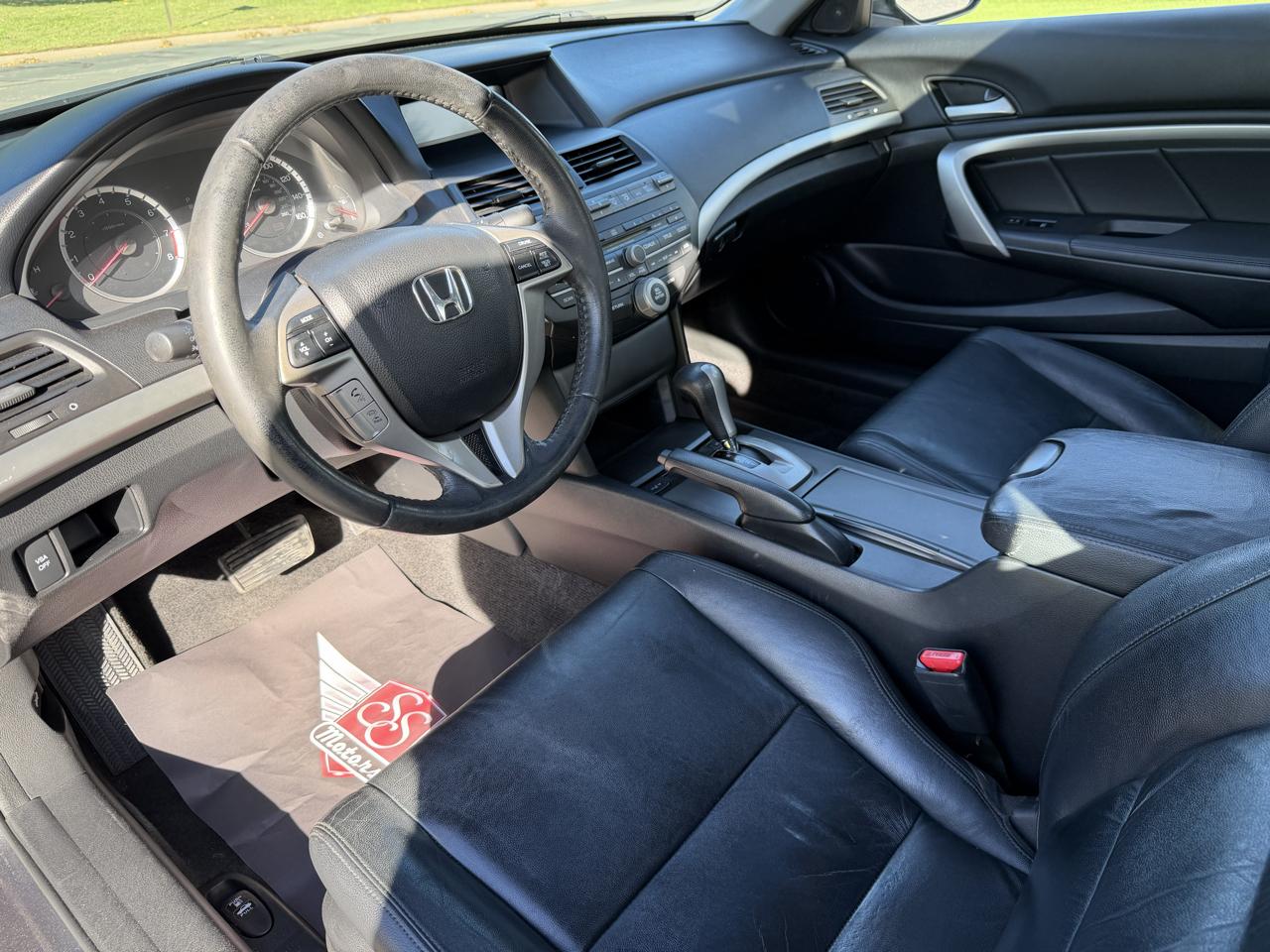 Honda Accord EX-L V-6 Coupe AT 2010