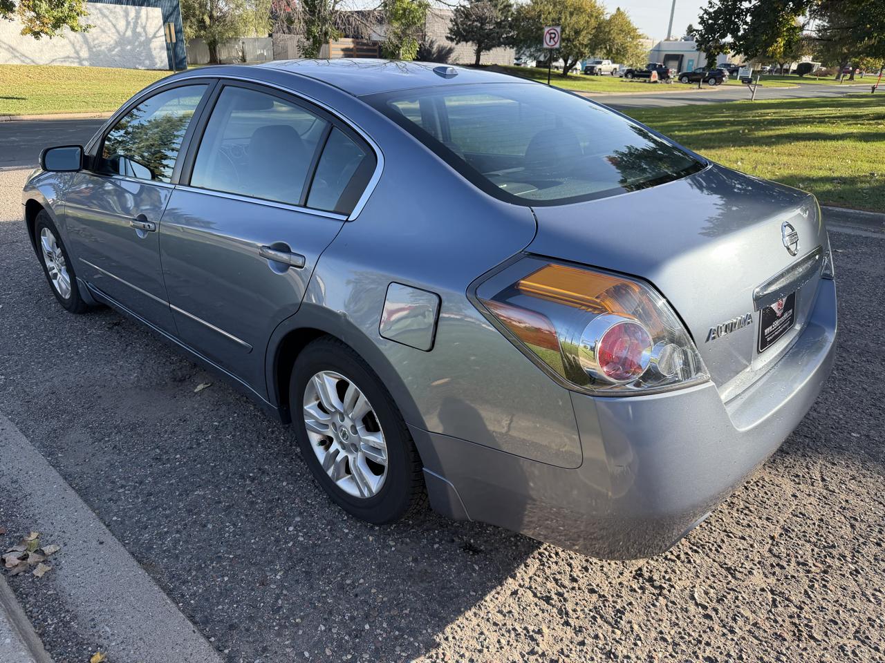 Nissan Altima 2.5 S 2012