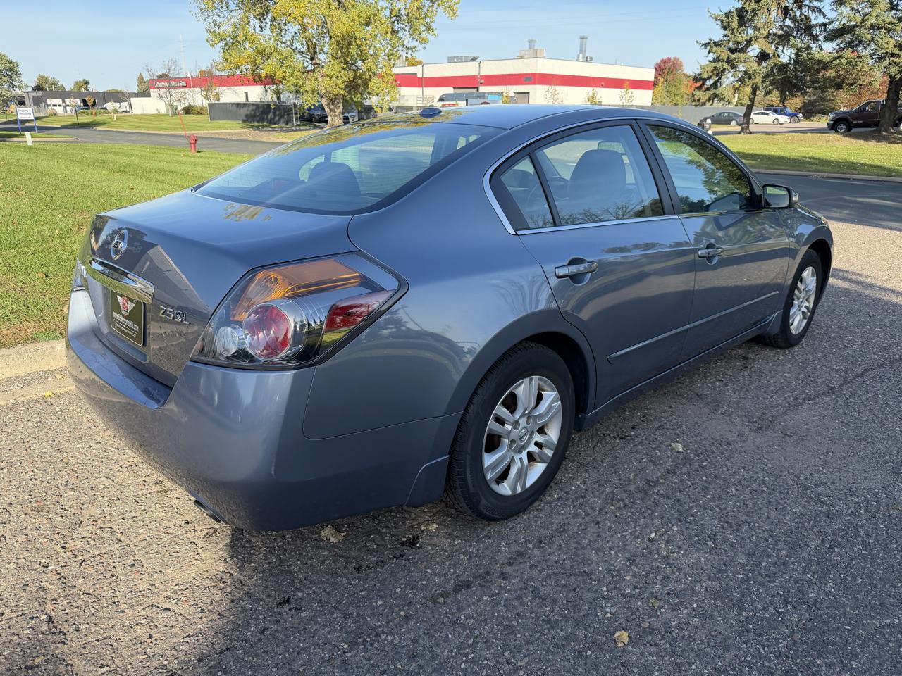 Nissan Altima 2.5 S 2012