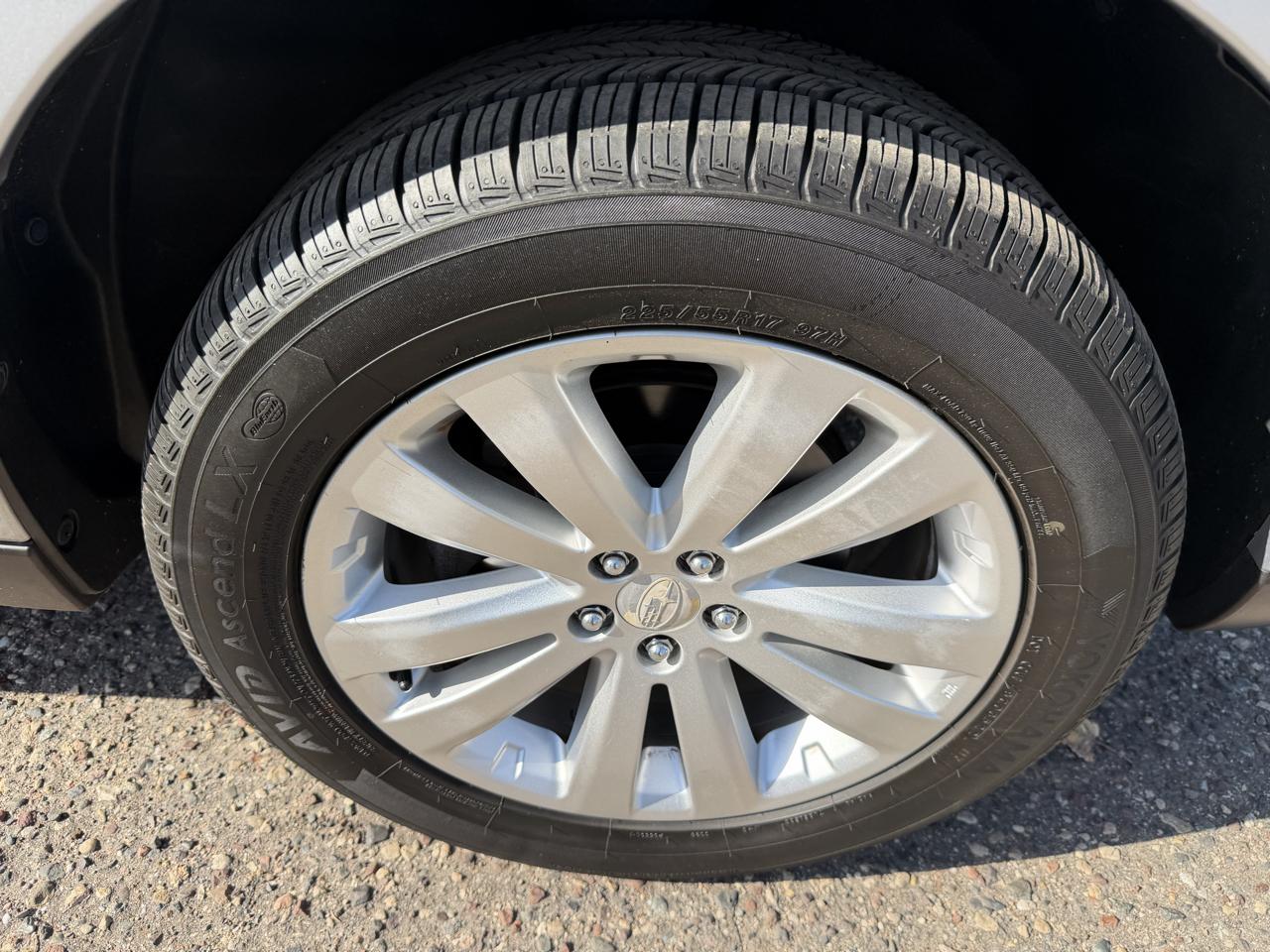 Subaru Forester 2.5X Premium 2012