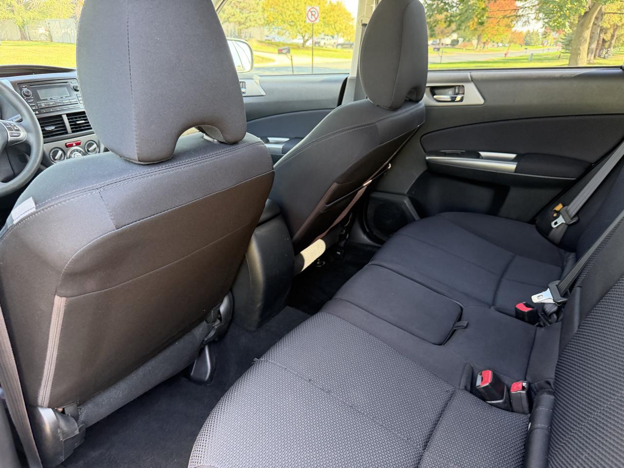 Subaru Forester 2.5X Premium 2012