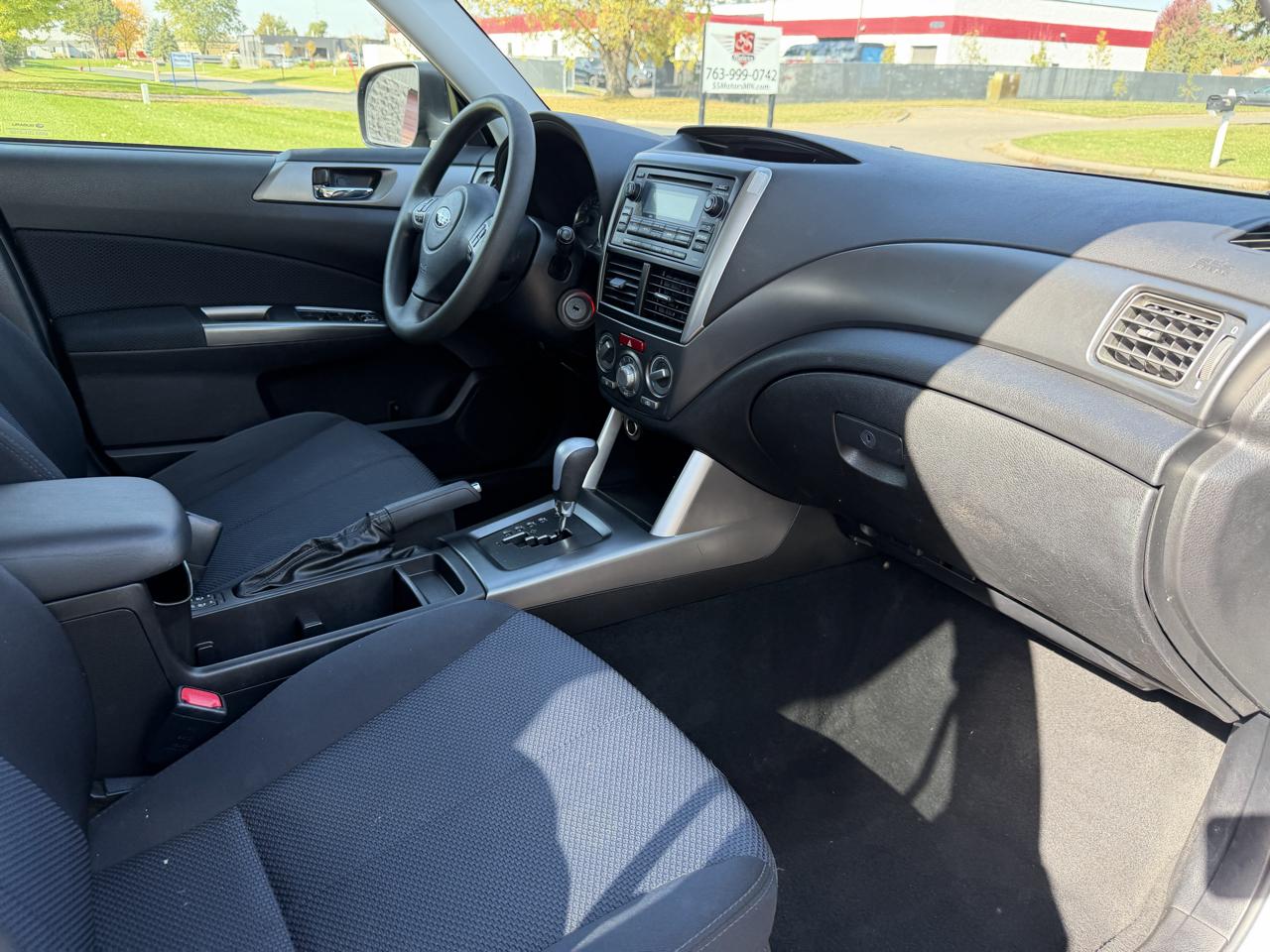 Subaru Forester 2.5X Premium 2012