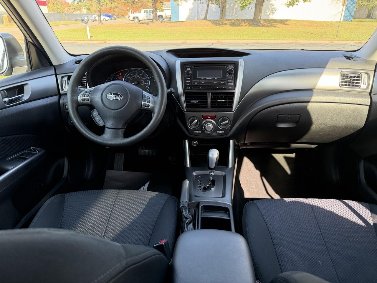 Subaru Forester 2.5X Premium 2012