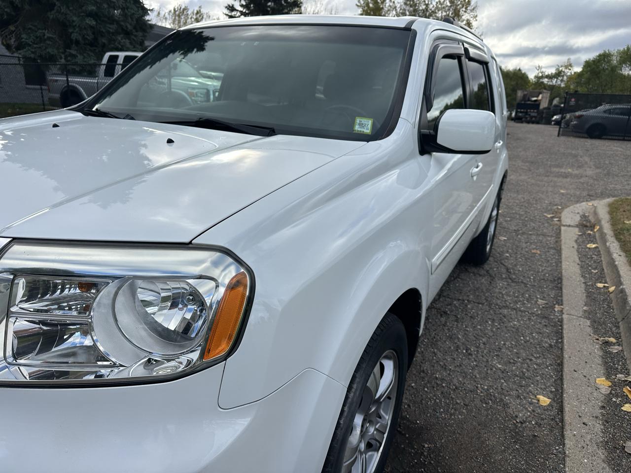 Honda Pilot EX-L 4WD 5-Spd AT 2012