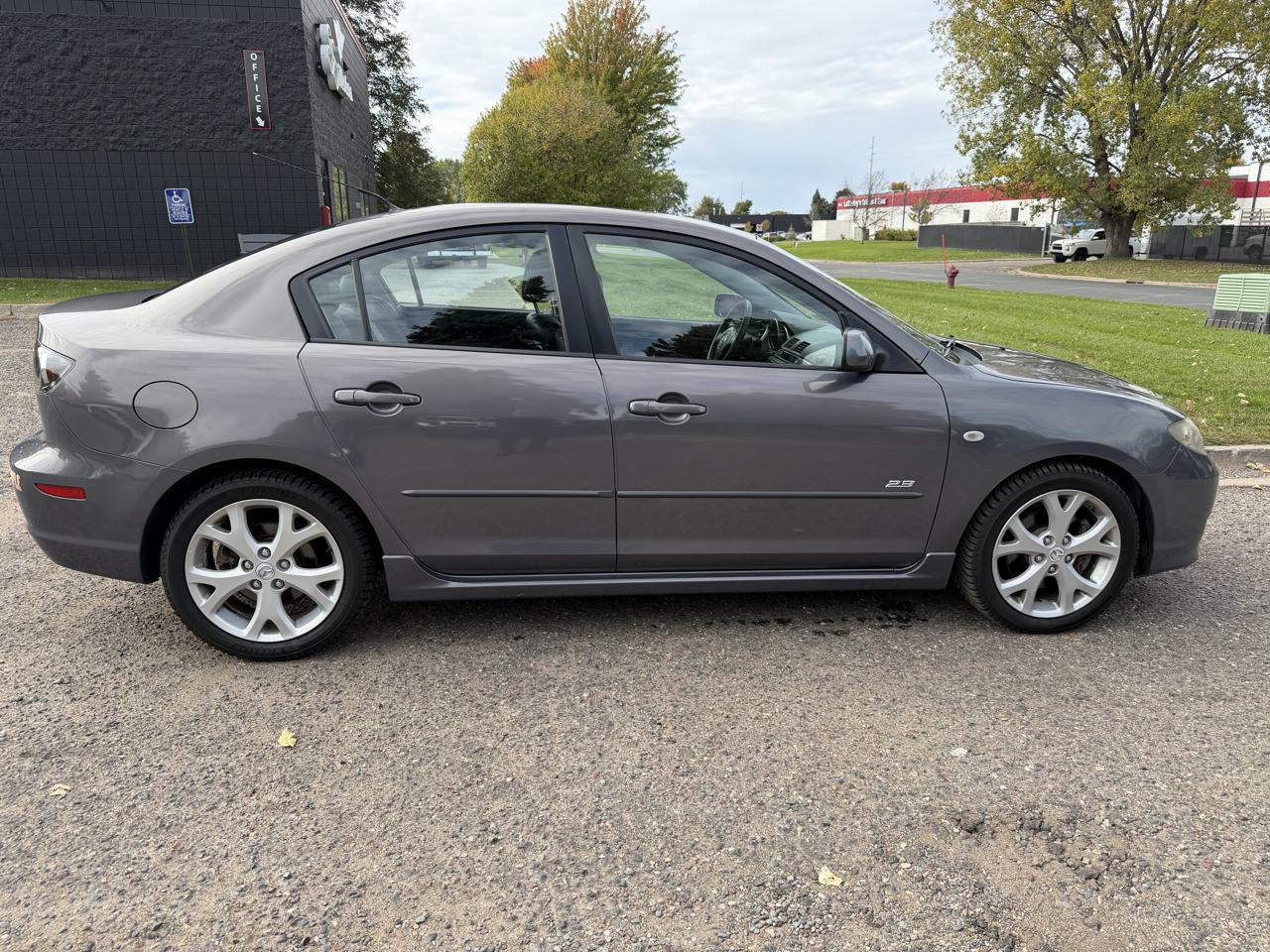 Mazda MAZDA3 s Sport 4-Door 2007