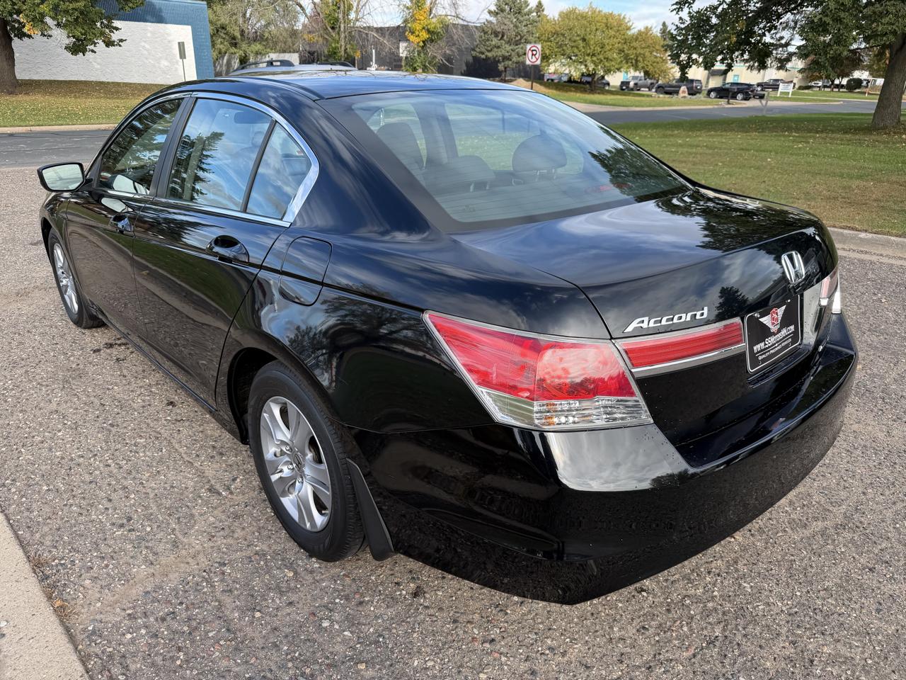 Honda Accord SE Sedan AT 2012
