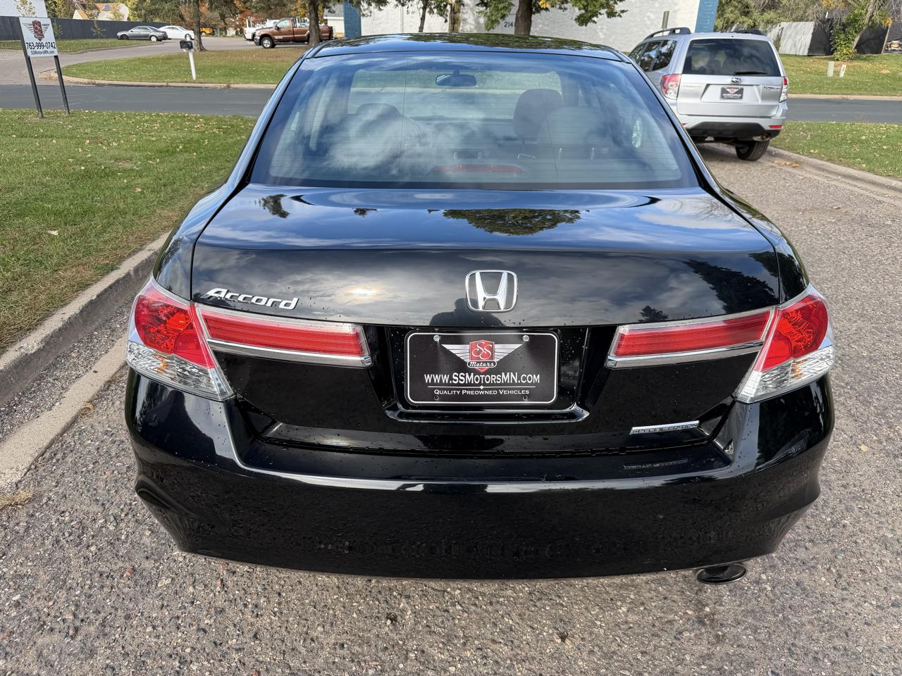 Honda Accord SE Sedan AT 2012