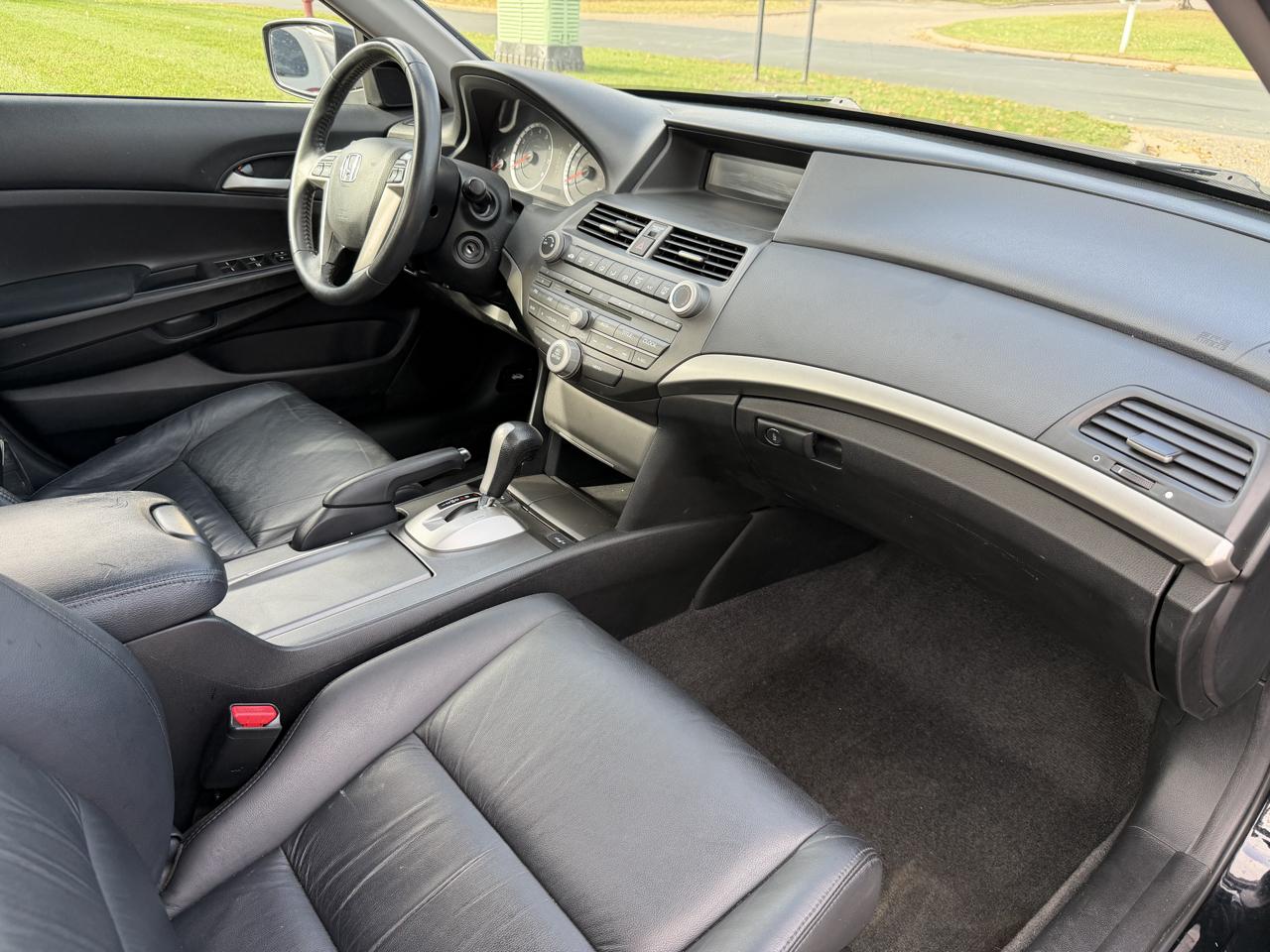Honda Accord SE Sedan AT 2012