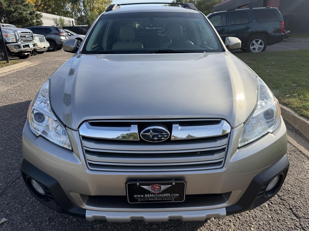 Subaru Outback 2.5i Limited 2014