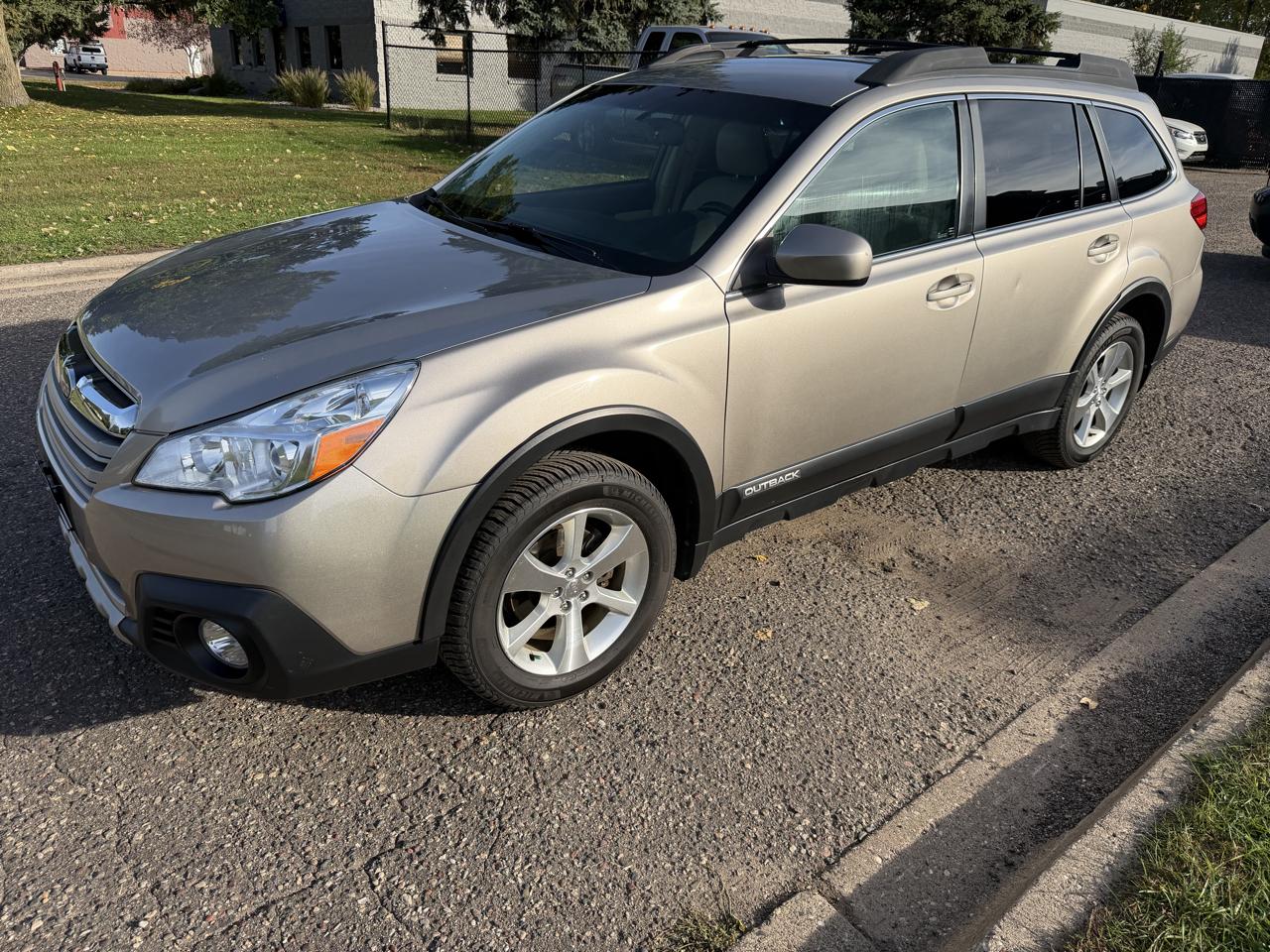 Subaru Outback 2.5i Limited 2014