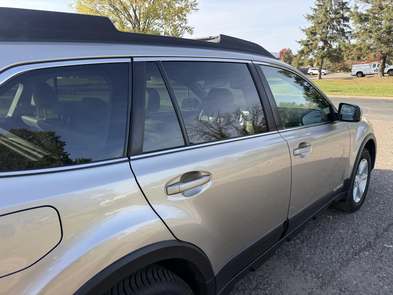 Subaru Outback 2.5i Limited 2014