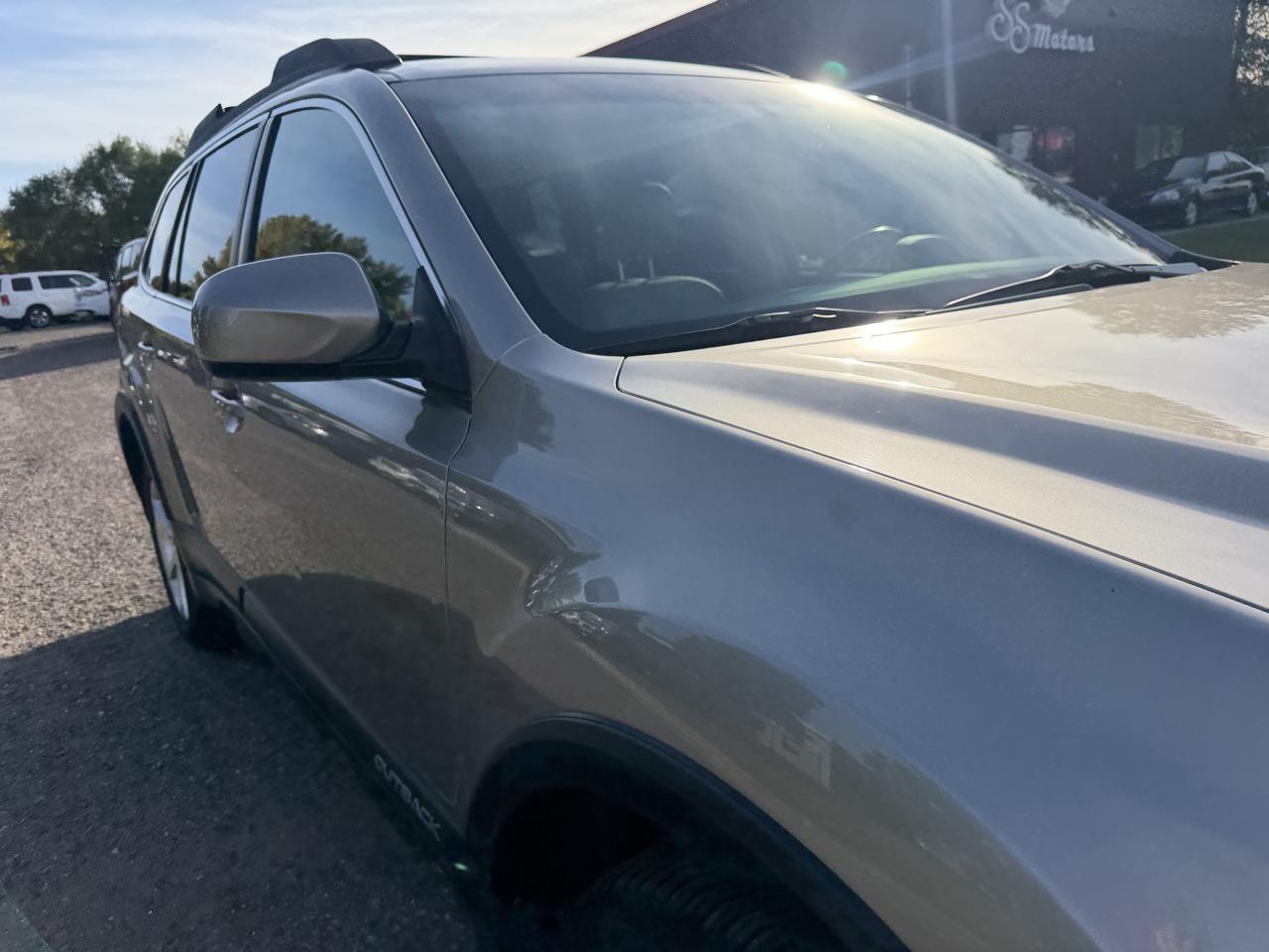 Subaru Outback 2.5i Limited 2014
