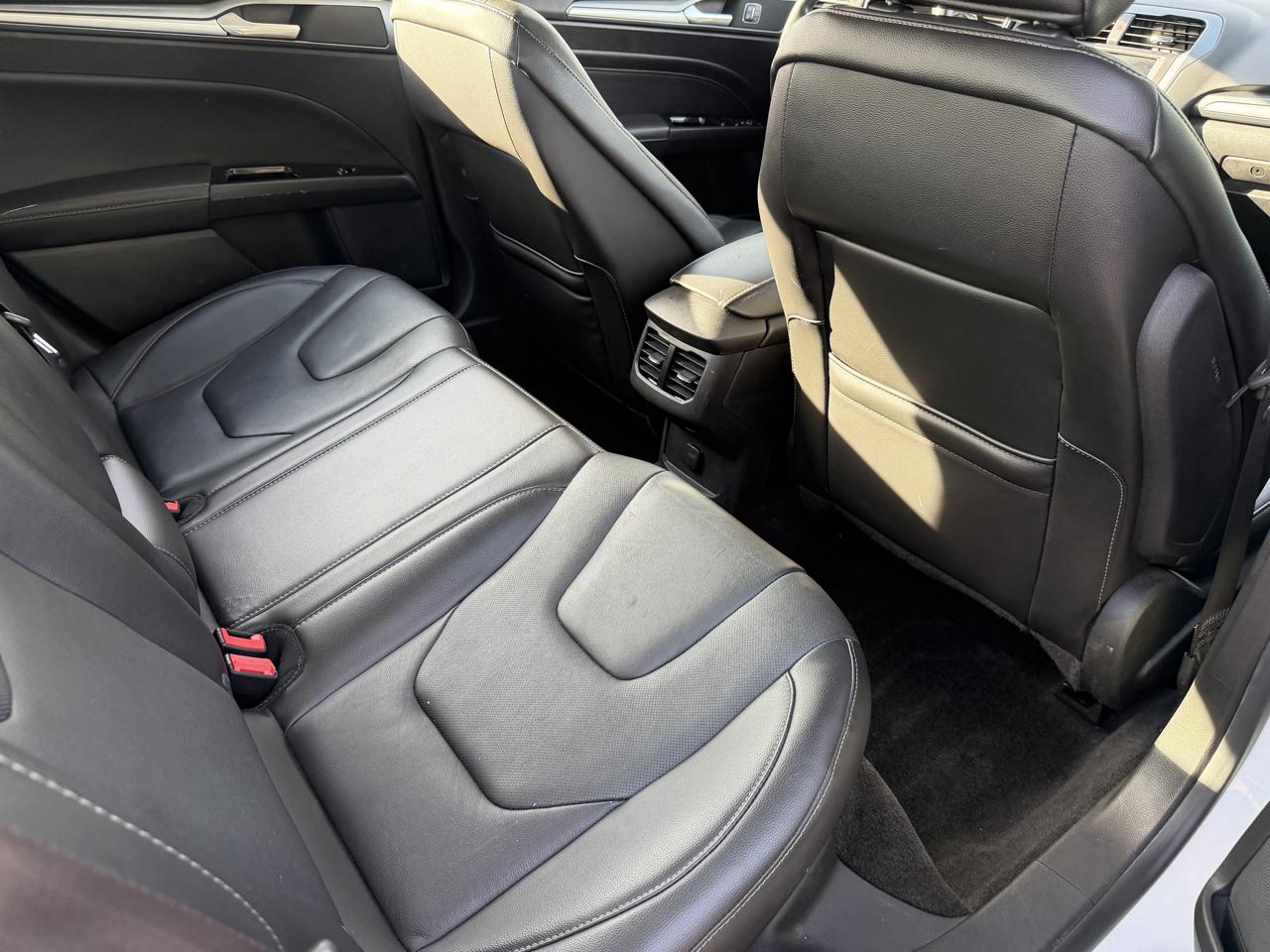 Ford Fusion Titanium 2015