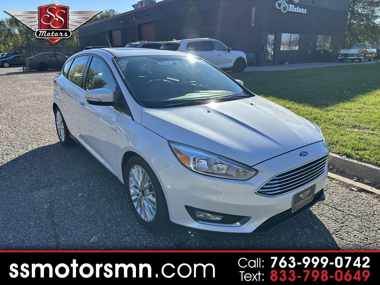 2017 Ford Focus Titanium Hatch