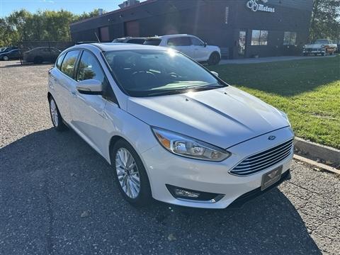 2017 Ford Focus Titanium Hatch