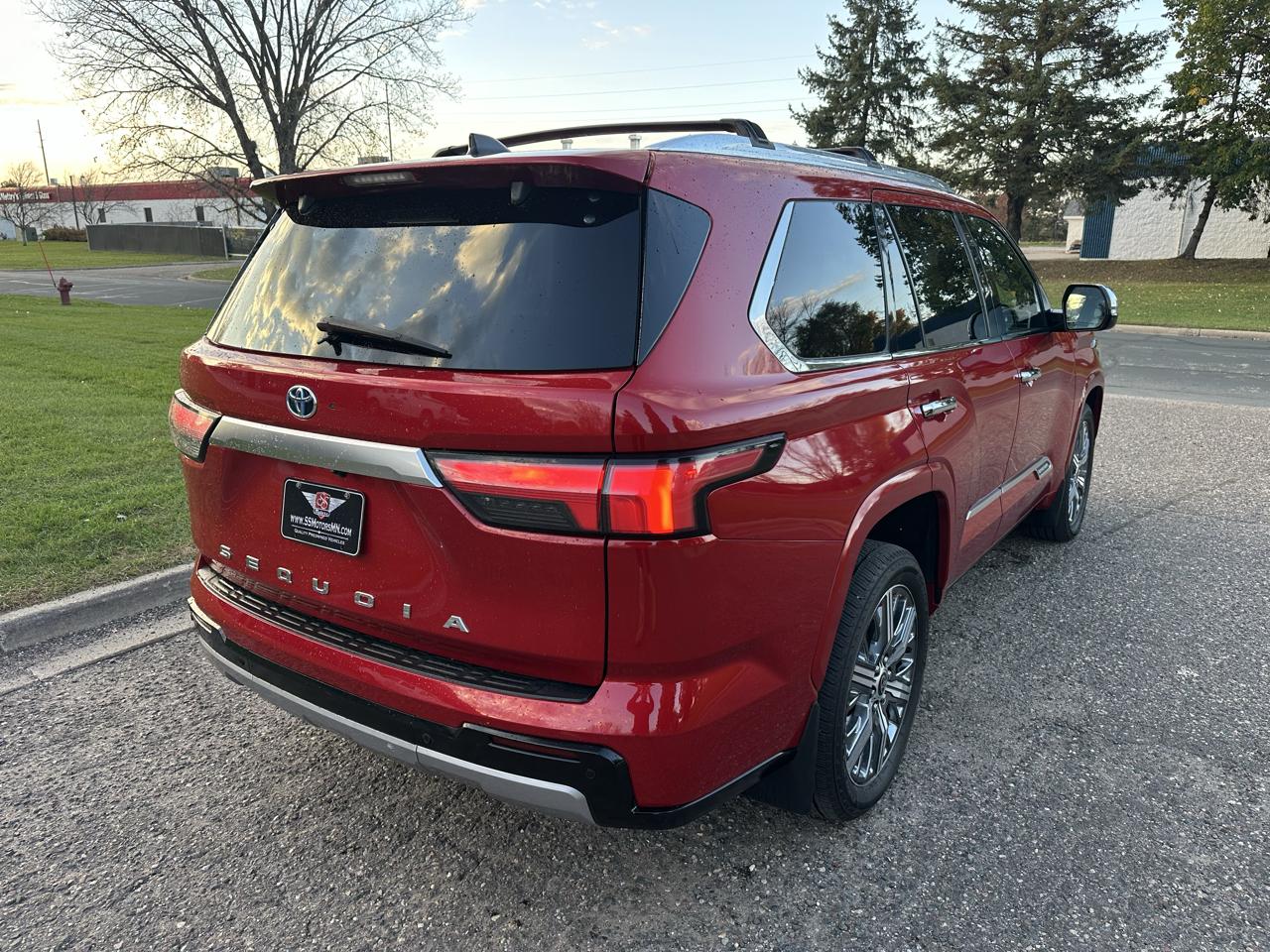 Toyota Sequoia  2023