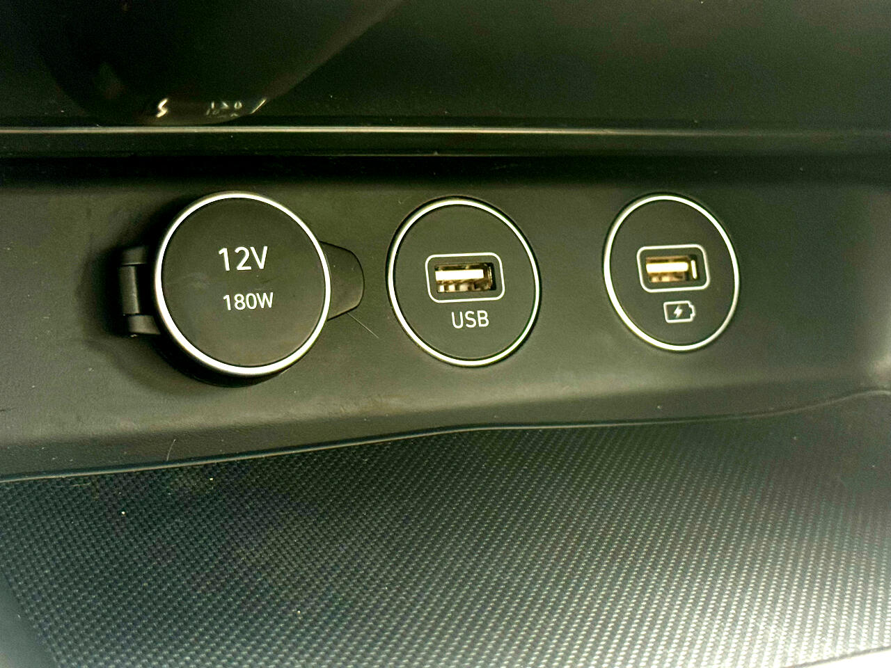 Genesis G70 2.0T AWD 2023 Genesis G70 2.0T AWD 2023