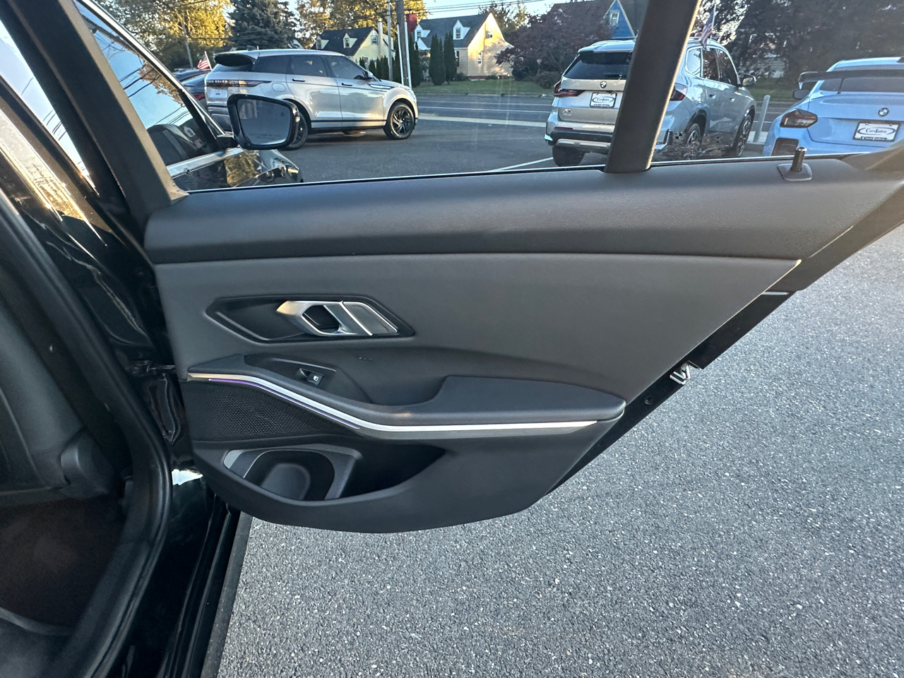 BMW 3 Series 330i xDrive Sedan 2020 BMW 3 Series 330i xDrive Sedan 2020