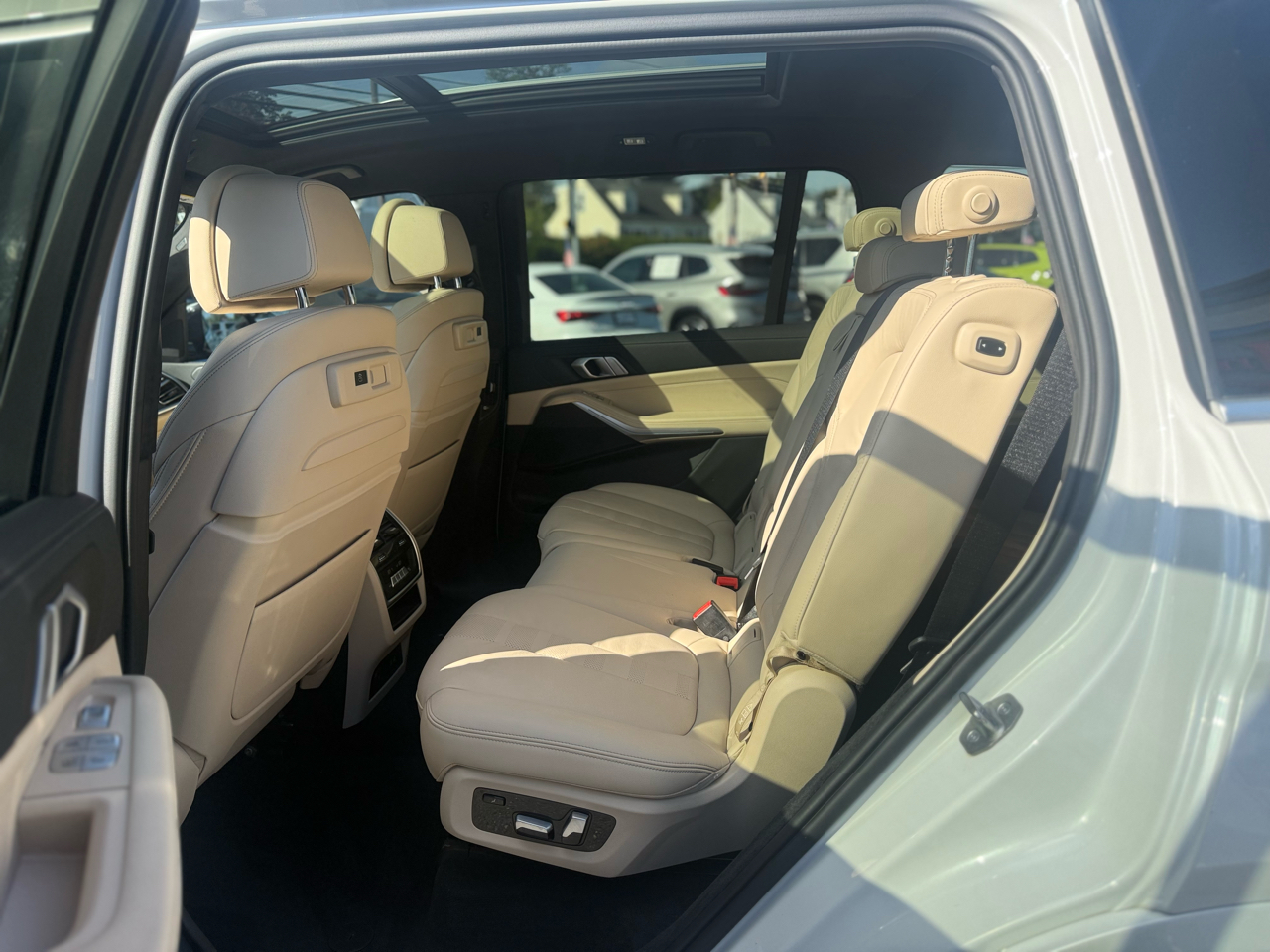 BMW X7 xDrive40i Sports Activity Vehicle 2022 BMW X7 xDrive40i Sports Activity Vehicle 2022
