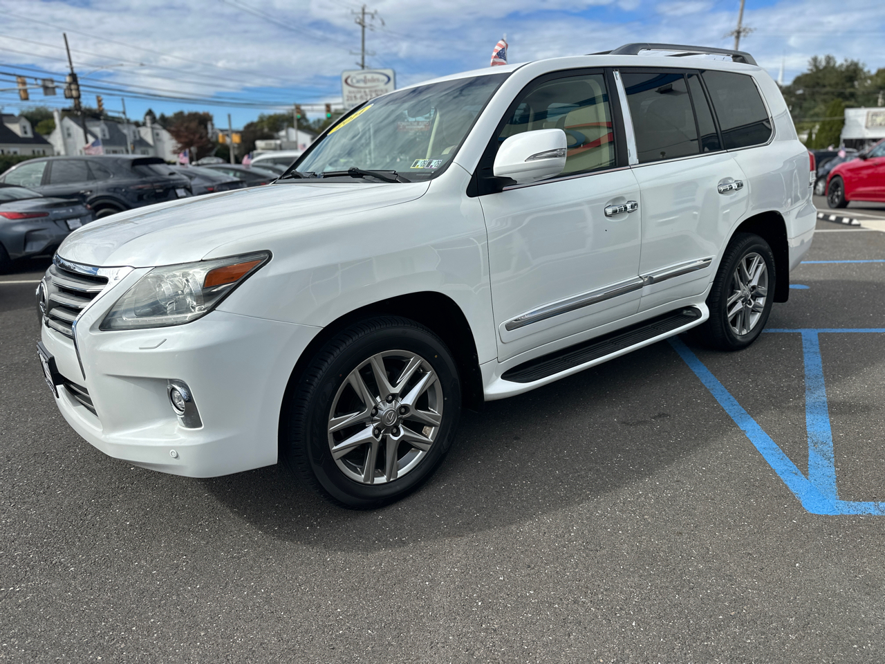 Lexus LX 570 4WD 4dr 2014 Lexus LX 570 4WD 4dr 2014