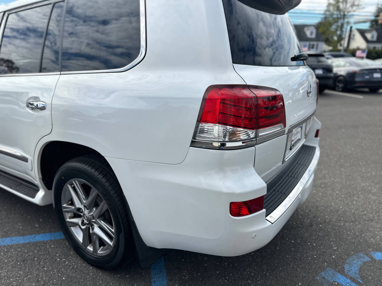 Lexus LX 570 4WD 4dr 2014 Lexus LX 570 4WD 4dr 2014