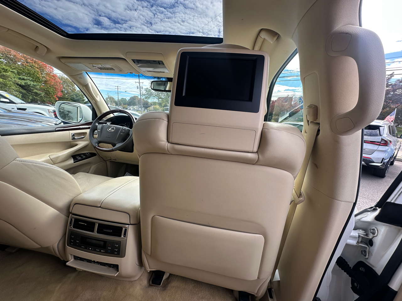 Lexus LX 570 4WD 4dr 2014 Lexus LX 570 4WD 4dr 2014